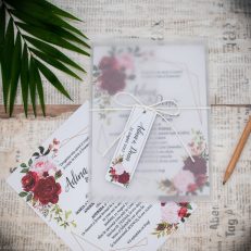 Invitatie cu chenar hexagonal si ornament floral 2256